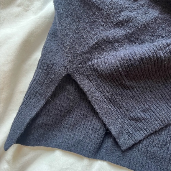 Goodthreads Long Navy Sweater - Picture 5 of 5